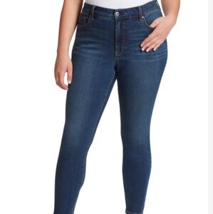 Jessica Simpson Capri Jeans